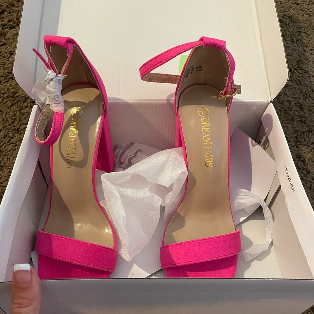 Hot pink heals